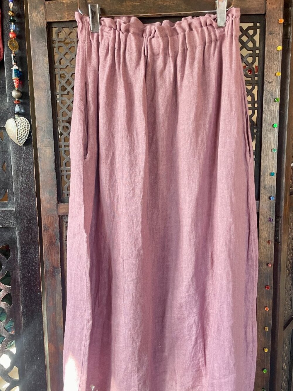 Light & Feminine Lavender Linen Skirt w/ pockets, size sm